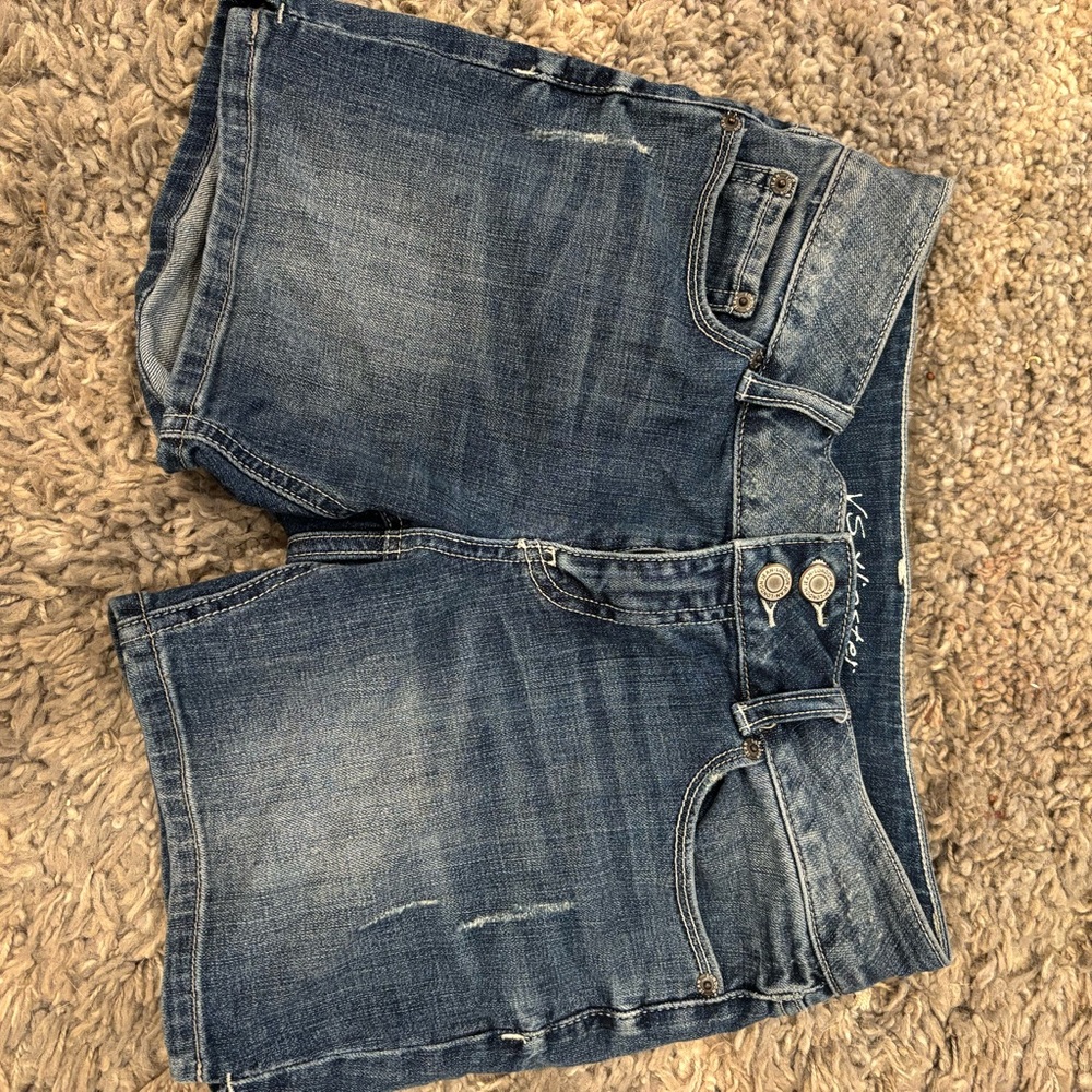 Trendy Distressed Denim Shorts